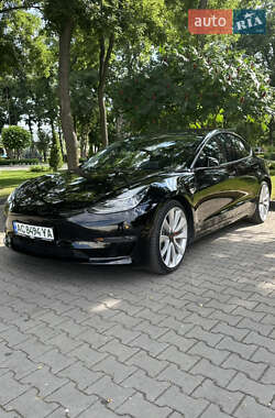 Седан Tesla Model 3 2018 в 