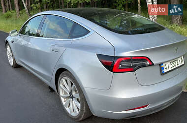 Седан Tesla Model 3 2018 в 