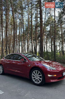 Седан Tesla Model 3 2018 в 