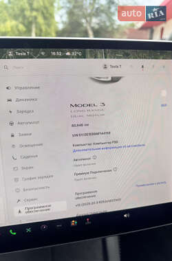 Седан Tesla Model 3 2021 в Вишгороді