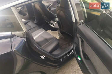 Седан Tesla Model 3 2018 в 