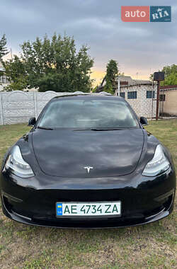 Седан Tesla Model 3 2018 в Каменском