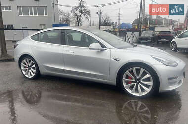 Седан Tesla Model 3 2018 в 