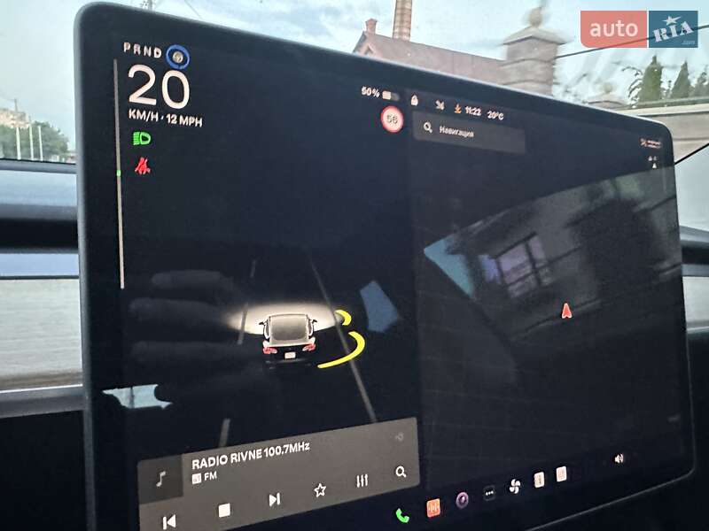 Седан Tesla Model 3 2019 в Рівному