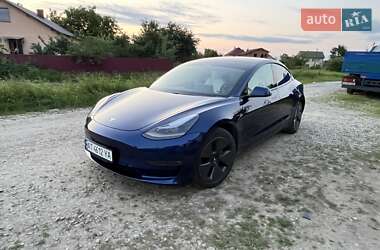 Седан Tesla Model 3 2021 в Ивано-Франковске