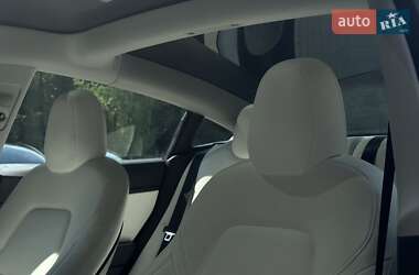 Седан Tesla Model 3 2018 в 