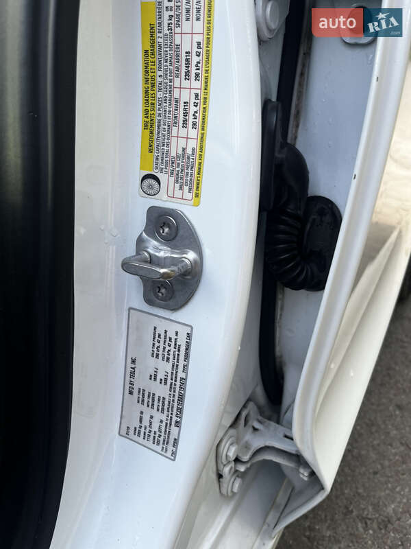 Седан Tesla Model 3 2019 в Ровно фото 8 Седан Tesla Model 3 2019 в Ровно