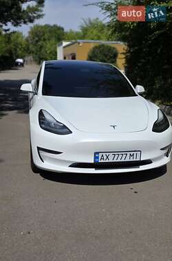 Седан Tesla Model 3 2018 в Харкові