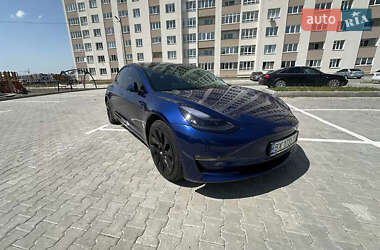 Седан Tesla Model 3 2018 в Киеве