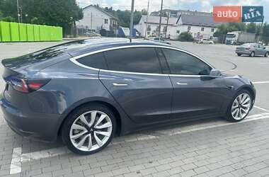 Седан Tesla Model 3 2018 в 