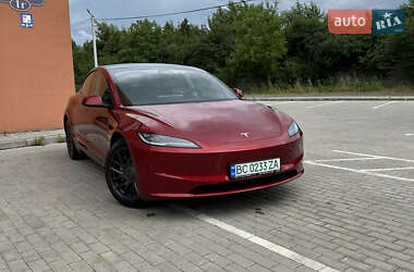 Седан Tesla Model 3 2024 в Львові