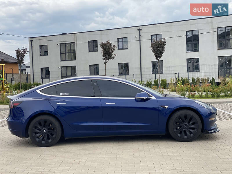 Седан Tesla Model 3 2018 в Луцке фото 24 Седан Tesla Model 3 2018 в Луцке
