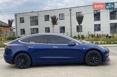 Седан Tesla Model 3 2018 в 