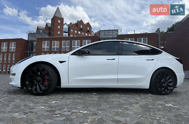 Седан Tesla Model 3 2021 в Днепре