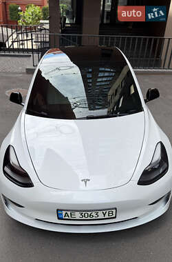Седан Tesla Model 3 2021 в Днепре