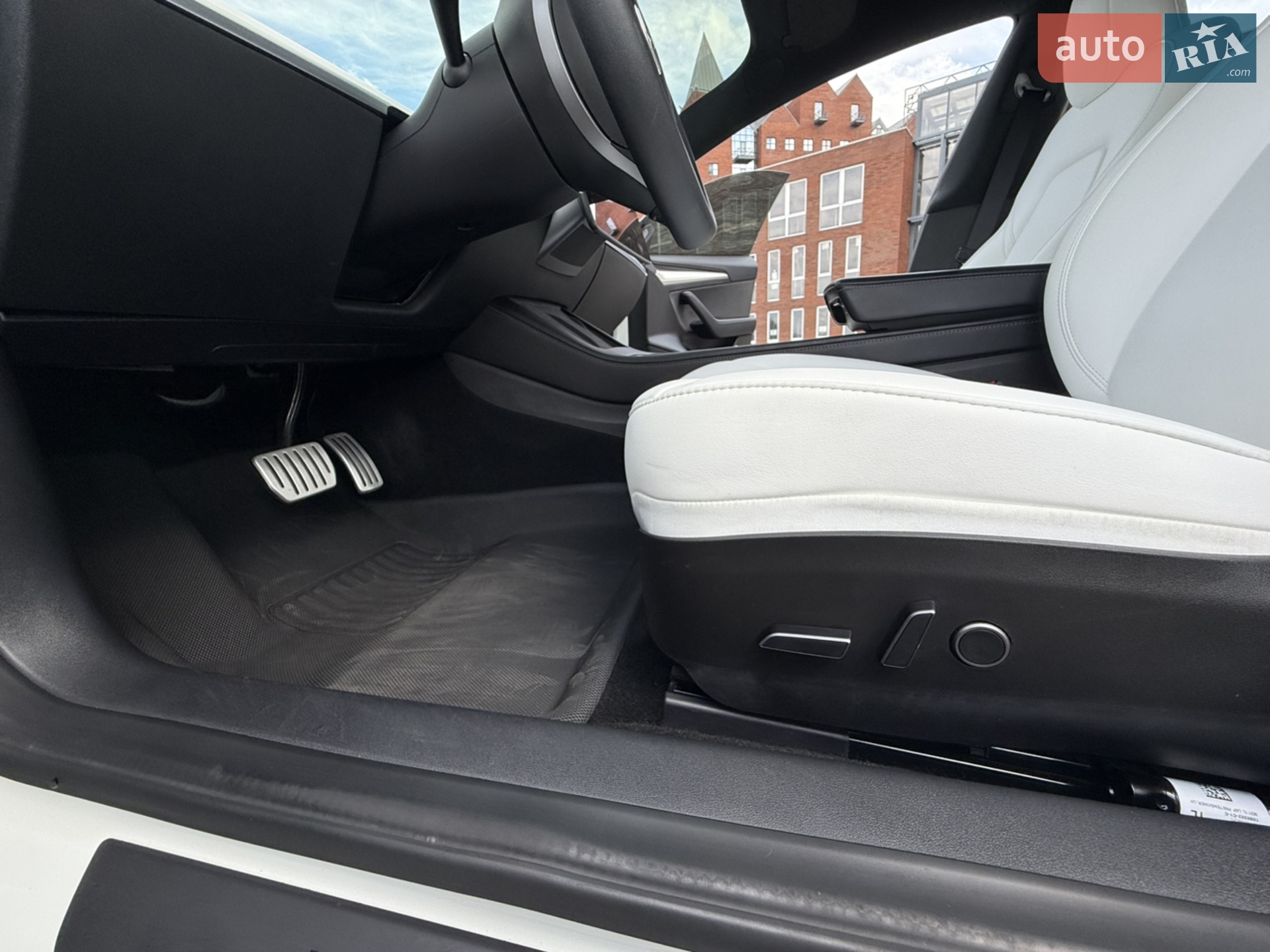 2021 Tesla Model 3 - мініатюра 35