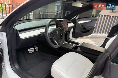 Седан Tesla Model 3 2021 в Днепре