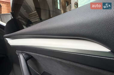 Седан Tesla Model 3 2021 в Днепре