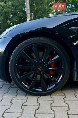 Седан Tesla Model 3 2018 в 