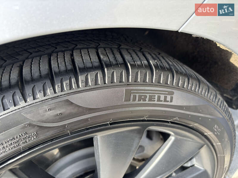 Седан Tesla Model 3 2018 в Каменец-Подольском