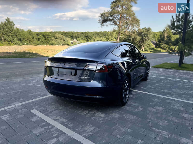 Седан Tesla Model 3 2021 в Ужгороде фото 6 Седан Tesla Model 3 2021 в Ужгороде