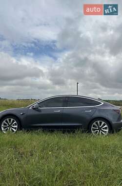Седан Tesla Model 3 2019 в Києві