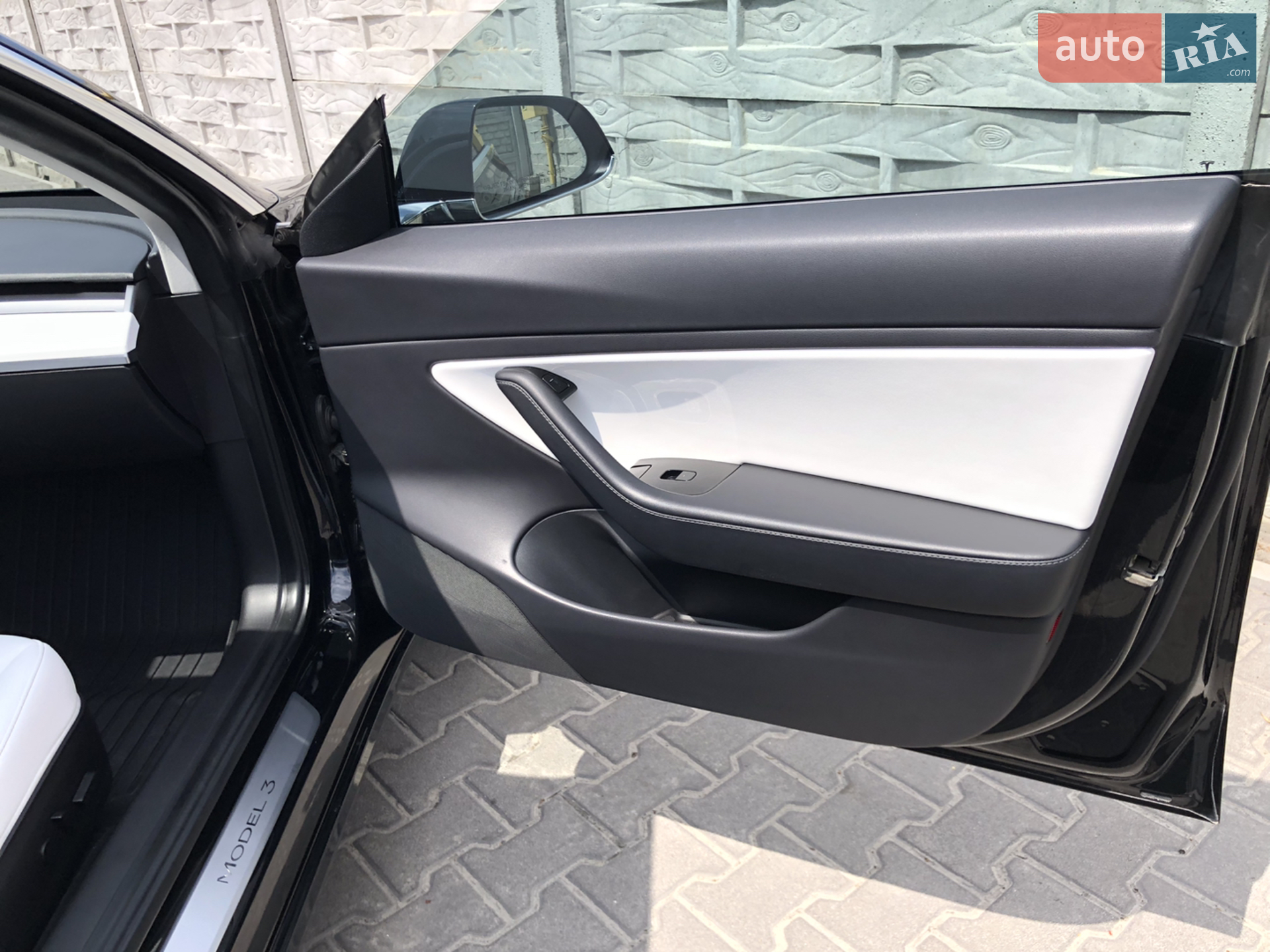 2019 Tesla Model 3 - мініатюра 26