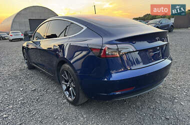 Седан Tesla Model 3 2018 в 