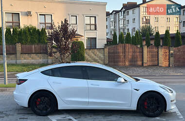 Седан Tesla Model 3 2018 в 