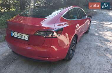 Седан Tesla Model 3 2019 в 