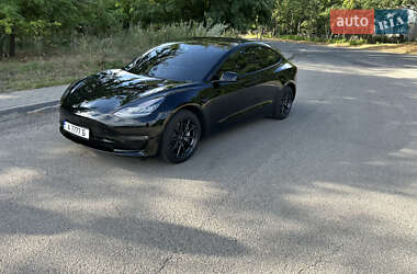 Седан Tesla Model 3 2018 в 