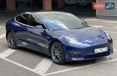 Седан Tesla Model 3 2018 в 