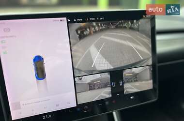 Седан Tesla Model 3 2018 в 