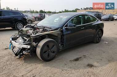 Седан Tesla Model 3 2019 в Києві