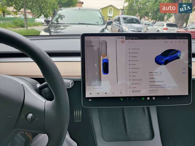 Седан Tesla Model 3 2023 в Киеве