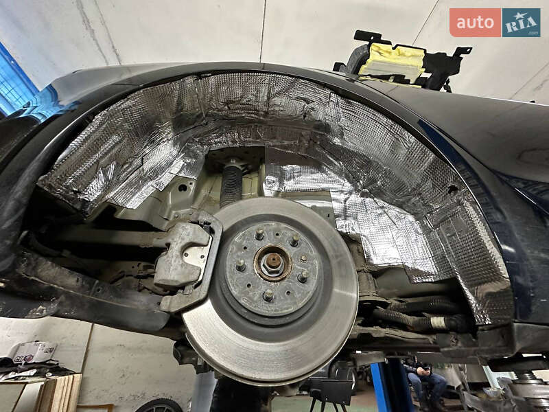 Седан Tesla Model 3 2018 в Львове