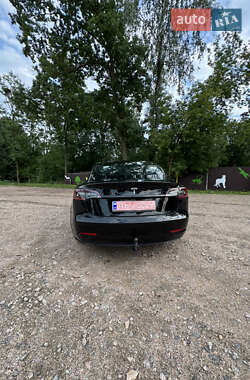 Седан Tesla Model 3 2020 в 