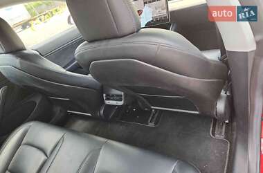 Седан Tesla Model 3 2018 в 