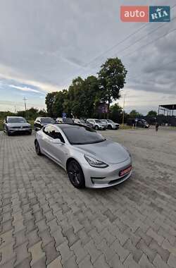 Седан Tesla Model 3 2018 в 