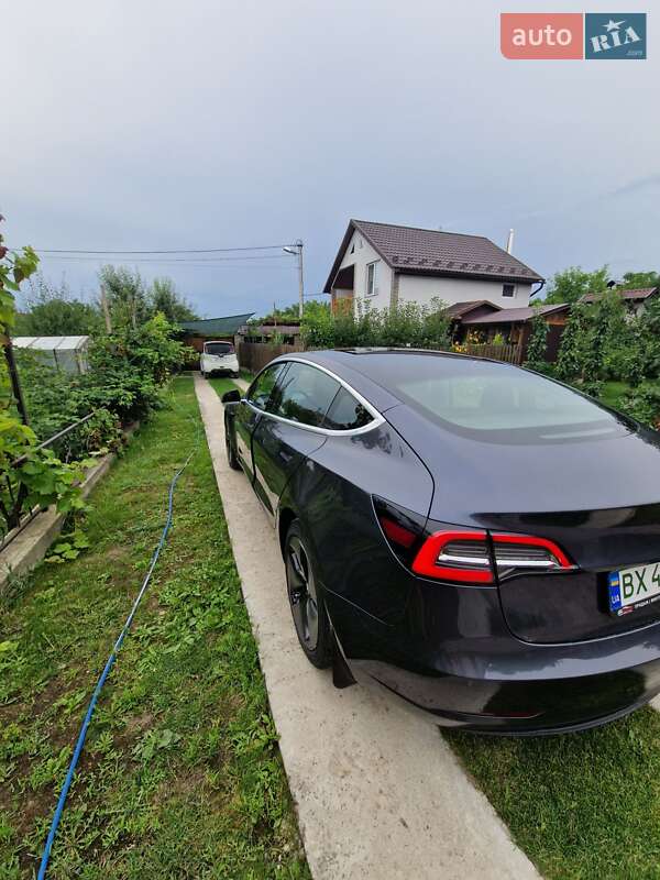 Седан Tesla Model 3 2019 в Кам'янець-Подільському