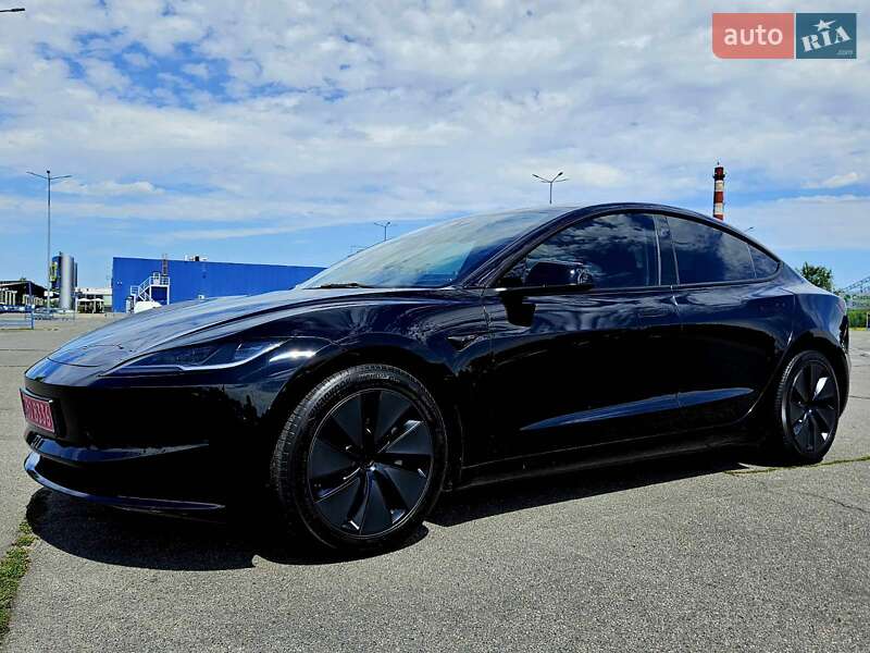 Седан Tesla Model 3 2024 в Днепре