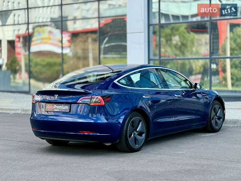 Седан Tesla Model 3 2018 в Харькове