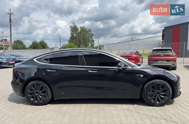 Седан Tesla Model 3 2019 в 