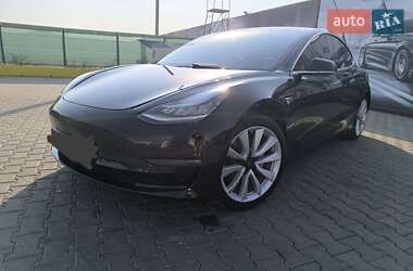Седан Tesla Model 3 2018 в Одессе