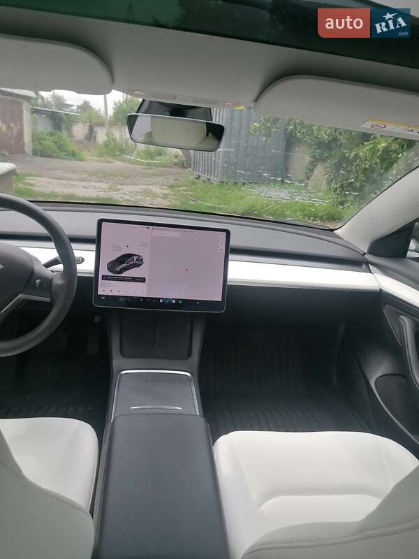 Седан Tesla Model 3 2021 в Харькове