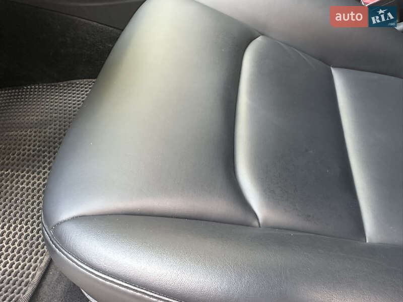 Седан Tesla Model 3 2022 в Харькове
