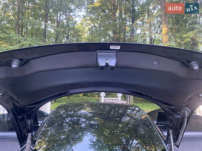 Седан Tesla Model 3 2022 в Богородчанах