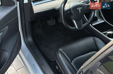 Седан Tesla Model 3 2018 в 