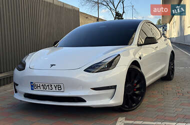Седан Tesla Model 3 2021 в Одесі