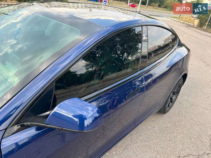 Седан Tesla Model 3 2018 в Запорожье